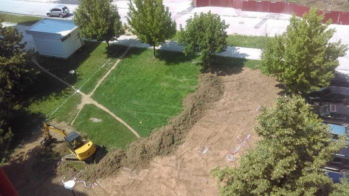 Zenica: Djeca i roditelji spriječili uništavanje zelene površine