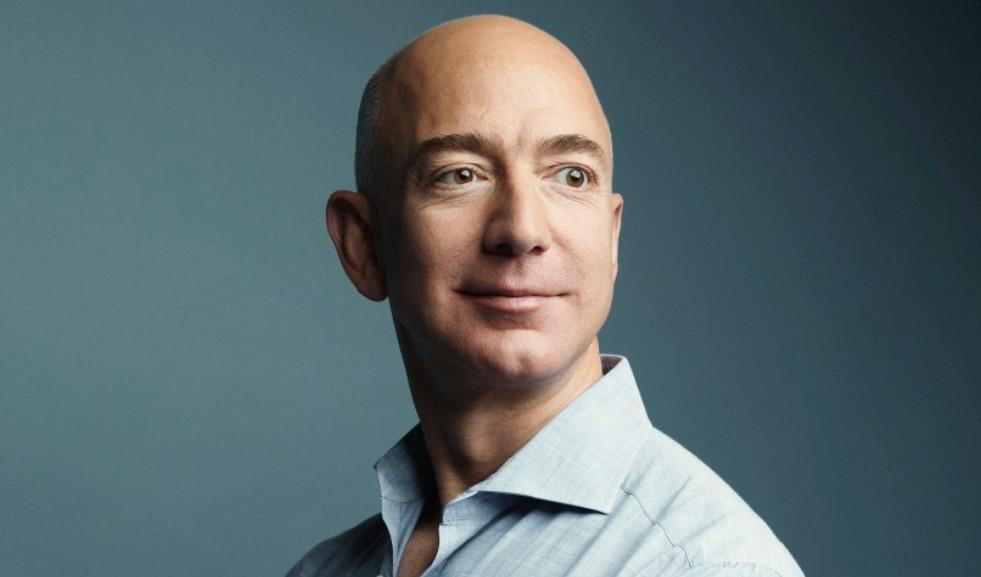 Obara sve rekorde: Vlasnik Amazona Džef Bezos najbogatiji je čovjek u modernoj historiji