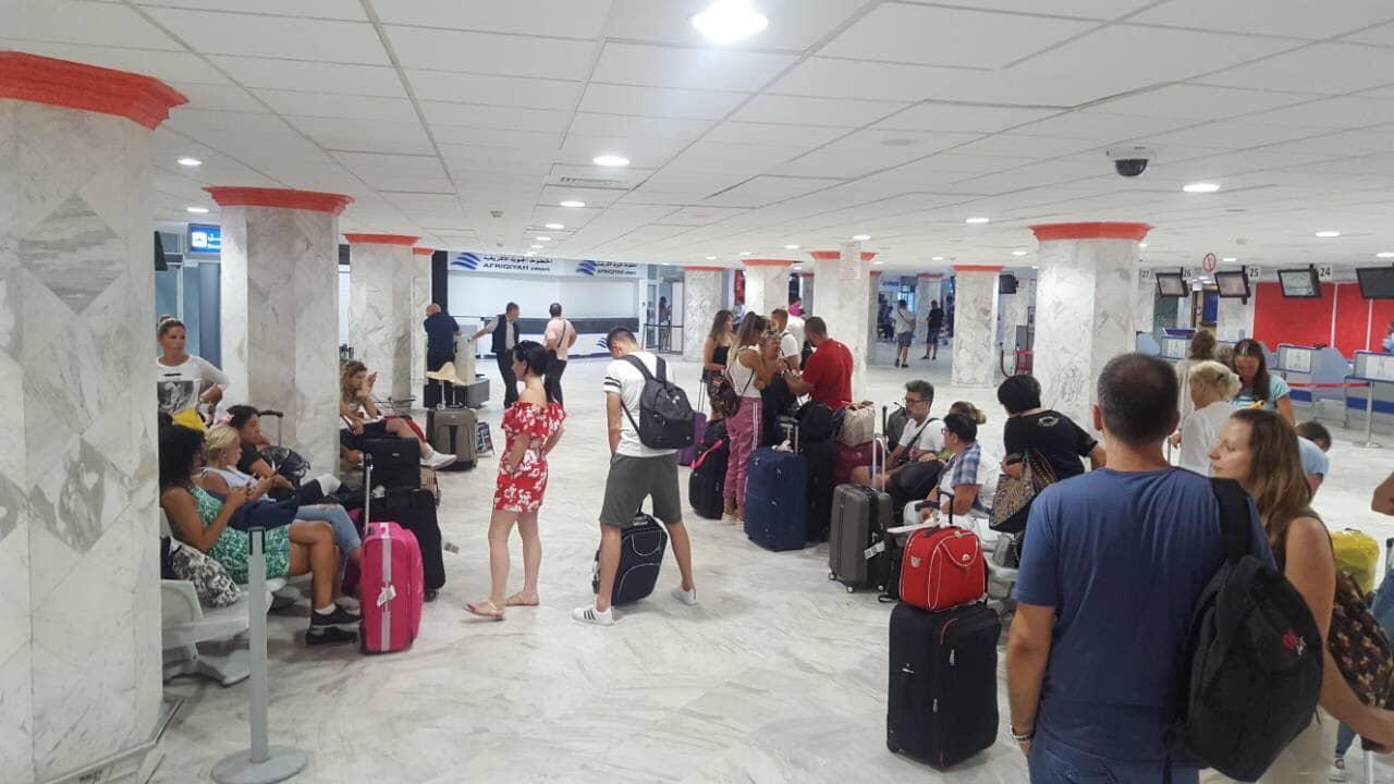 Horor ljetovanje: Skoro 80 bh. državljana "zarobljeno" na aerodromu u Tunisu