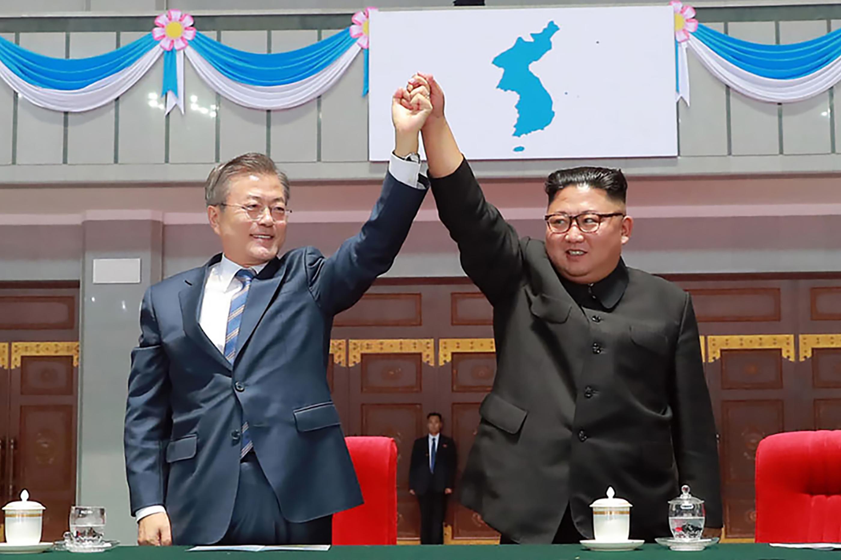 Kim i Mun posjetili svetu planinu u Sjevernoj Koreji