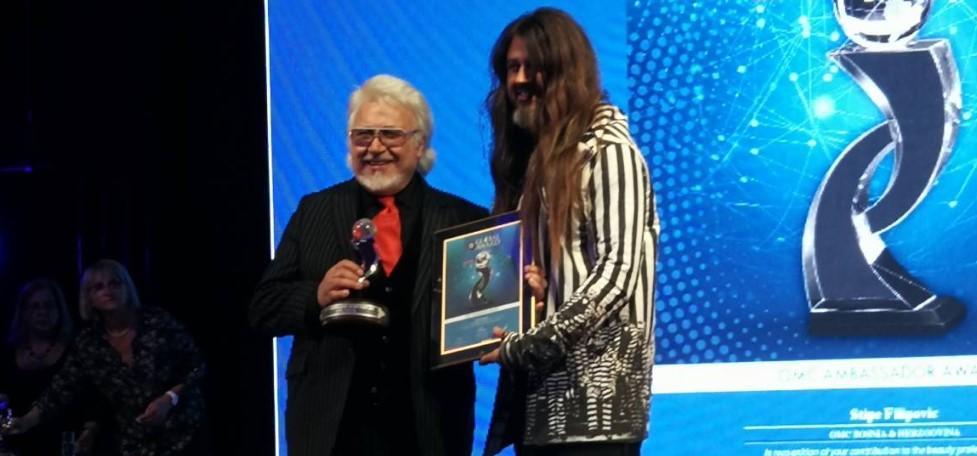 Bh. frizer Stipe Filipović dobitnik priznate nagrade "Omc Golden Globe Award" u Parizu