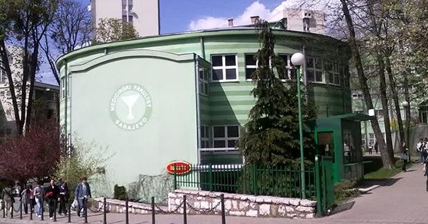 Namještanje ispita na Medicinskom fakultetu u Sarajevu: Uhapšen bivši profesor