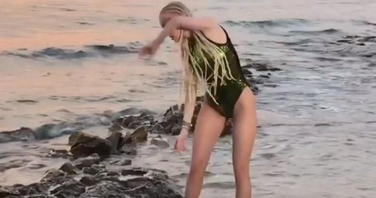 Nezgoda na snimanju: Jelena Rozga skoro pala u vodu