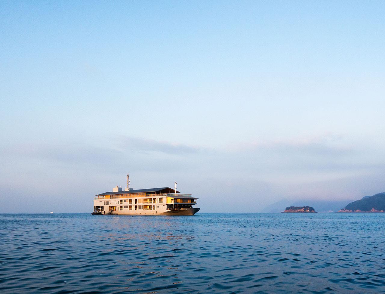 Luksuzni hotel na vodi