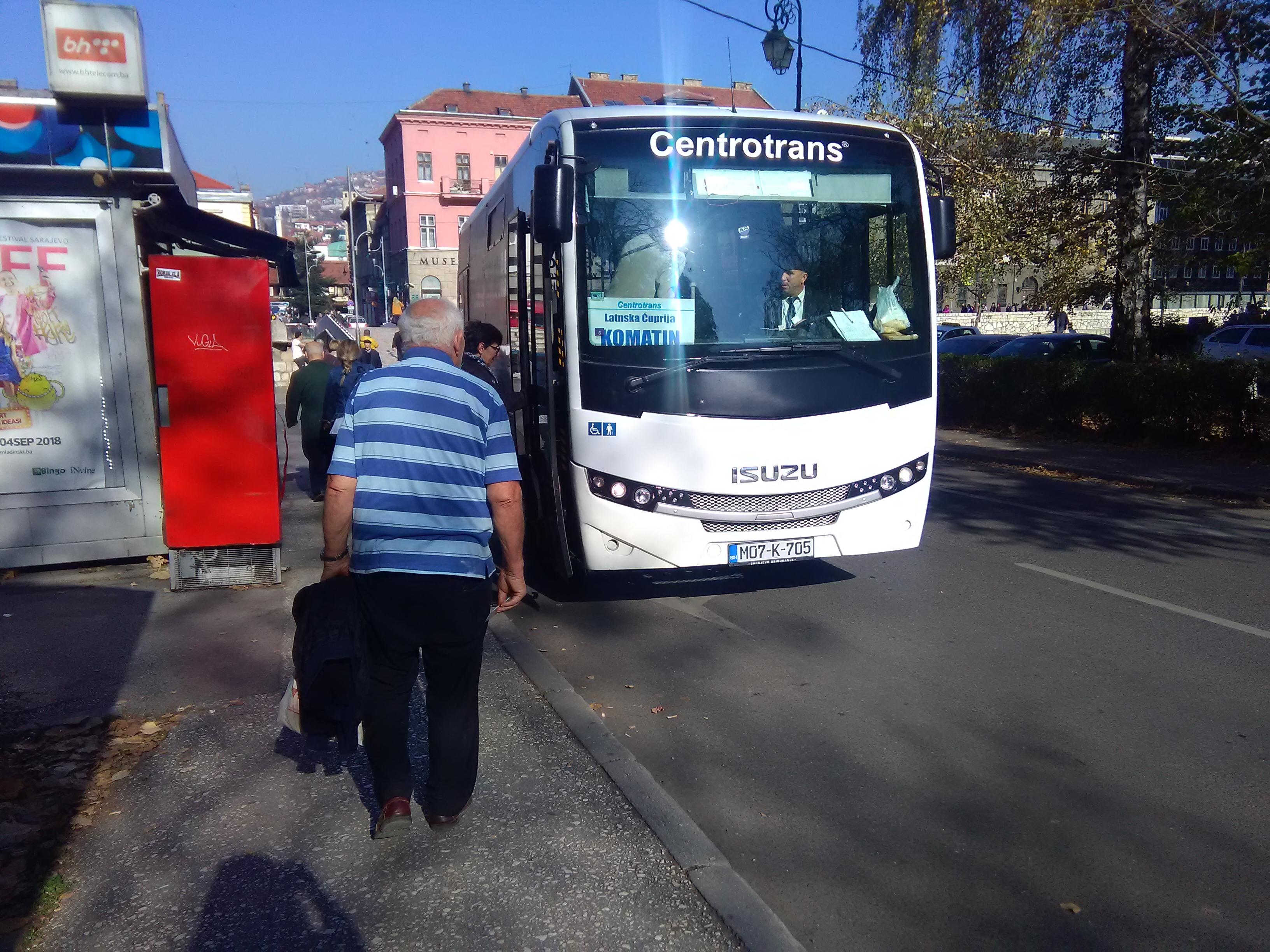 "Centrotransovi" minibusevi i danas voze u Starom Gradu