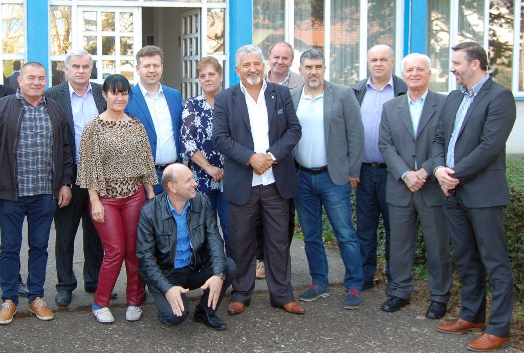 Delegacija Saveza samostalnih sindikata posjetila gradačačke tekstilce i metalce