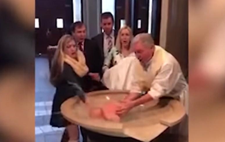 Svećeniku tokom krštenja ispala beba iz ruku: Roditelji šokirani prizorom u crkvi
