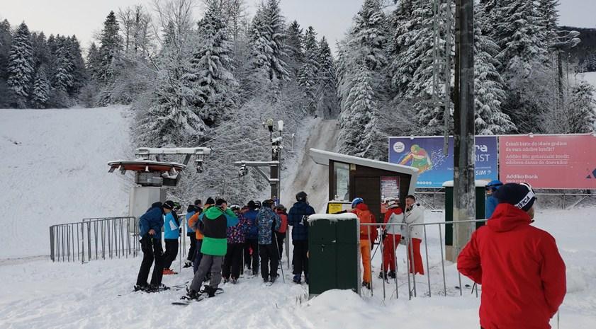 Zbog kvara na ski-liftu kasni otvaranje skijaške staze na Bjelašnici