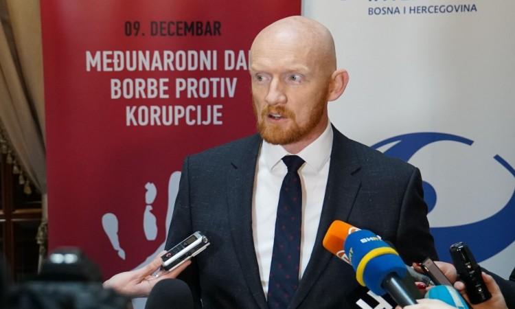 Fild: Korupcija prisutna u svakom segmentu privatnog i javnog sektora u BiH