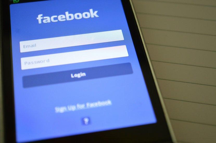 Facebook: Imao posebne dogovore s određenim kompanijama - Avaz