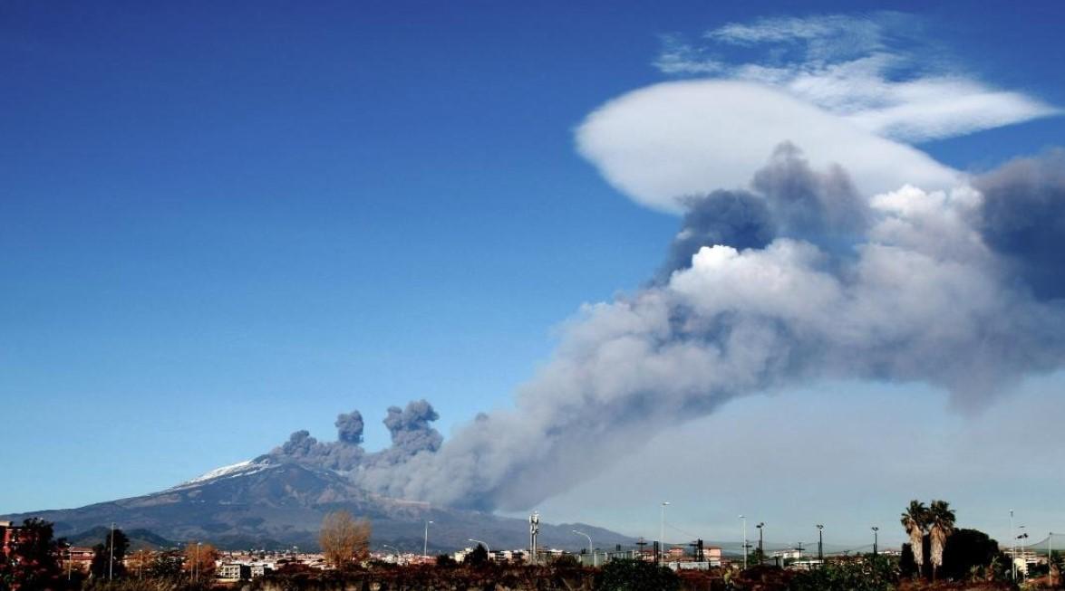 Fotografija erupcije vulkan Etna - Avaz