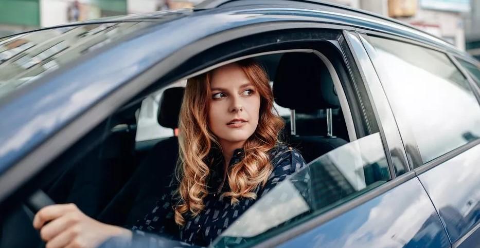 Istraživanje napokon pokazalo da su žene zapravo mnogo bolji vozači od muškaraca