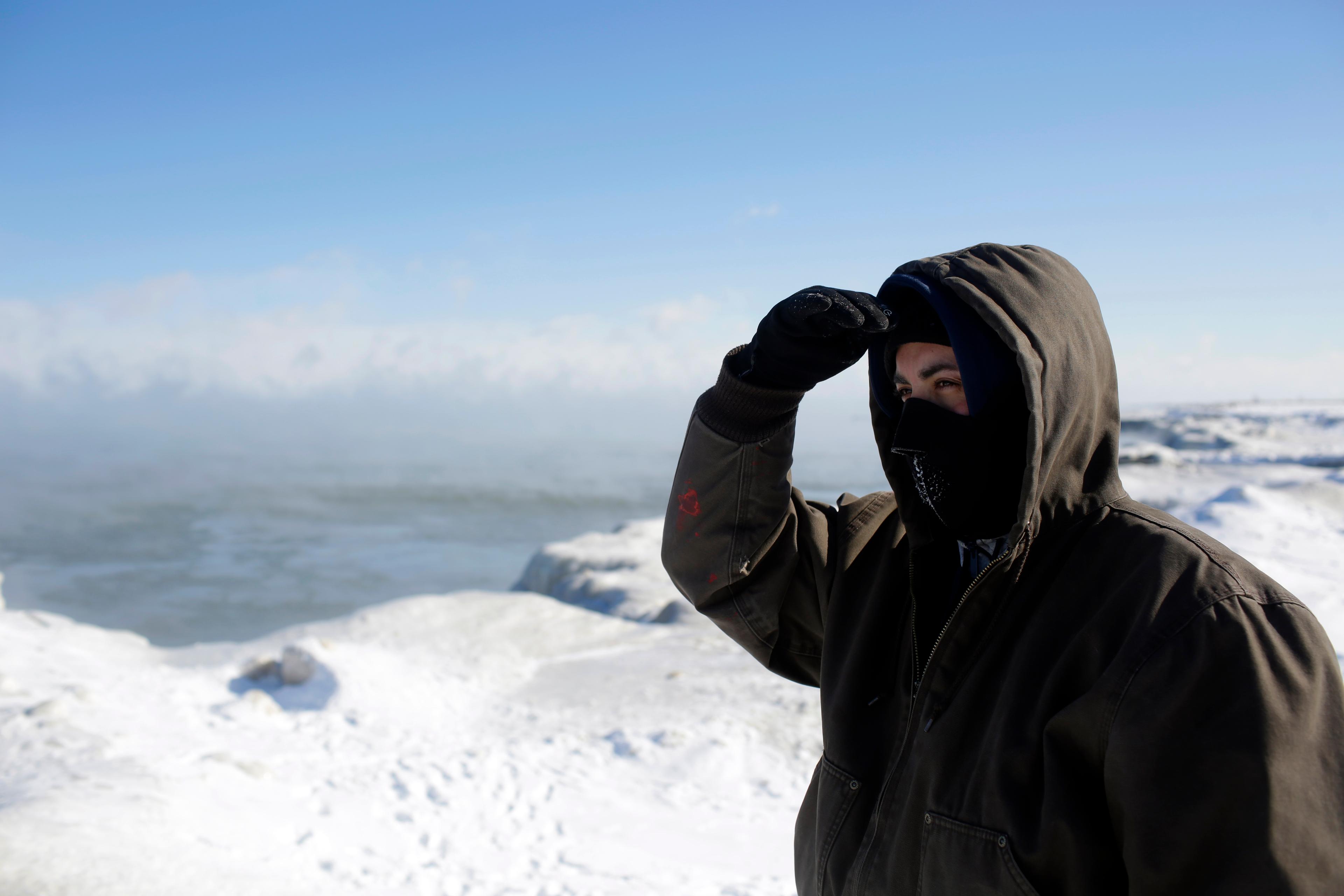 Čikago: Nezapamćen ledeni talas, lopovi na ulicama otimaju jakne i bunde - Avaz
