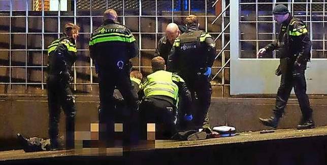 Holandska policija - Avaz