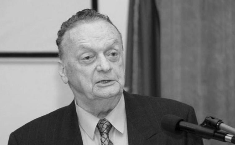 Sutra komemoracija i sahrana akademiku Ljubomiru Berberoviću