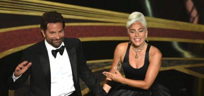 Bredli Kuper i Lejdi Gaga nisu skidali ruke jedno s drugog nakon Oskara