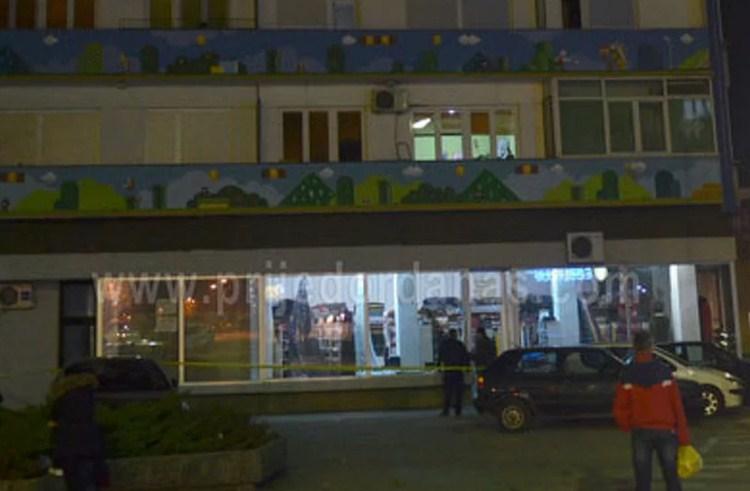 Djevojka pala sa balkona zgrade u centru Prijedora