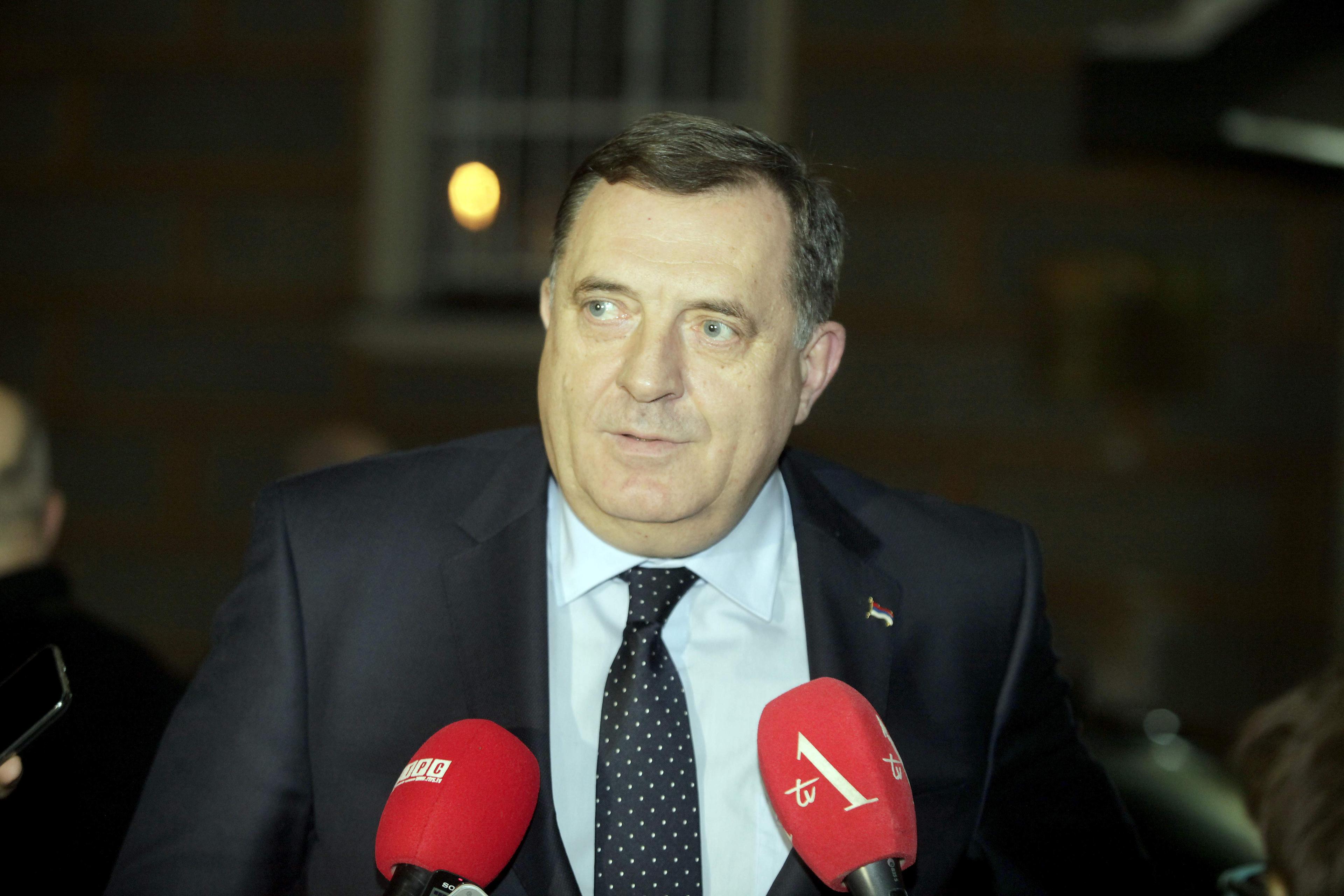 Dodik: Izetbegović namjerno opstruira formiranje vlasti