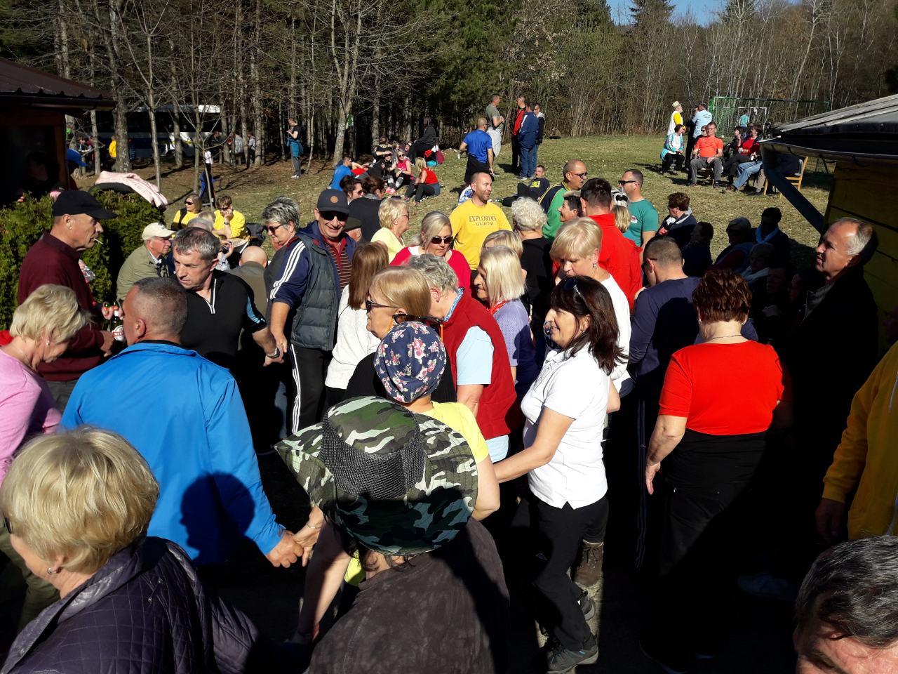Kozarac: "Crijemušijada" okupila oko 600 planinara