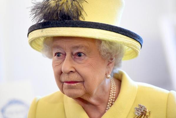 Kraljica Elizabeta nakon saobraćajne nesreće supruga donijela važnu odluku