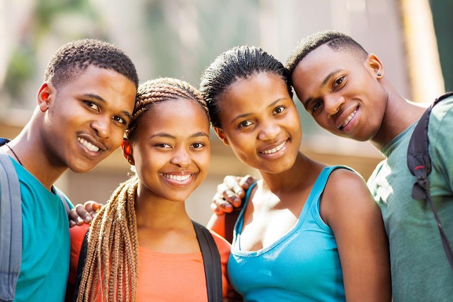 U Africi ogroman broj mladih ulaže u obrazovanje - Avaz