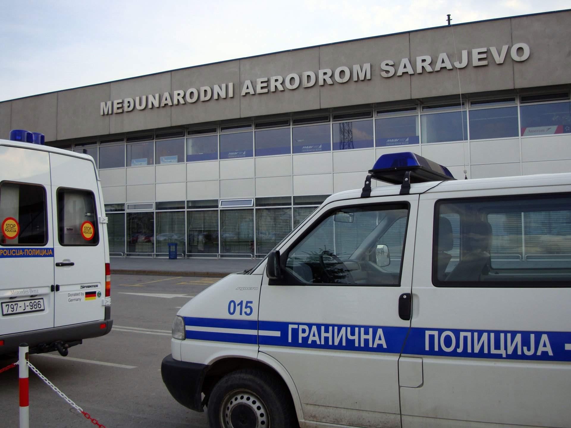 Aerodrom Sarajevo: Granična policija i SIPA preuzeli bh. državljane - Avaz