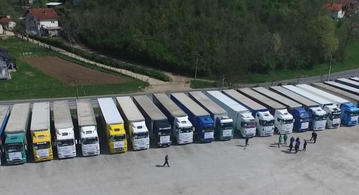 Kamioni koji su otišli za Siriju - Avaz