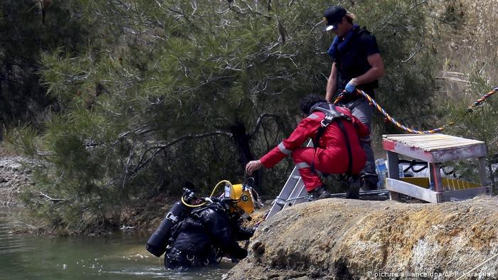 Kiparska policija pronašla je na dnu jezera pored Nikozije dva kofera - Avaz