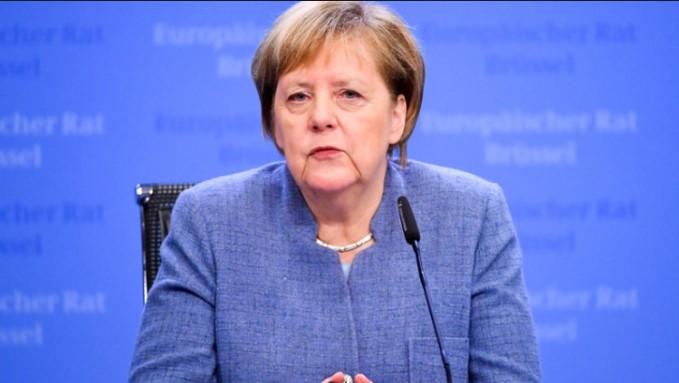 Merkel u Nigeru završava afričku turneju