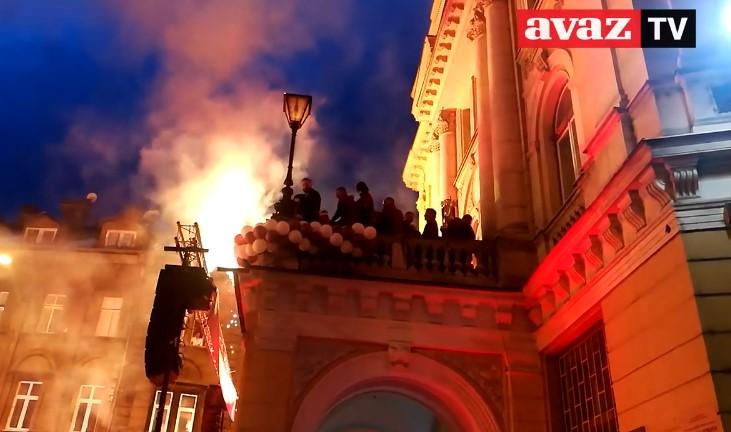 Totalna ludnica: Navijači Sarajeva euforično proslavili titulu ispred Vječne vatre, pogledajte atmosferu