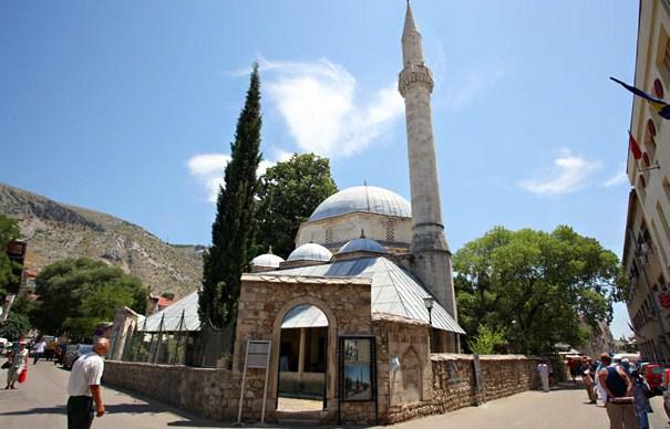 Bajram-namaz klanjat će se u 41 džamiji i mesdžidu na području Mostara