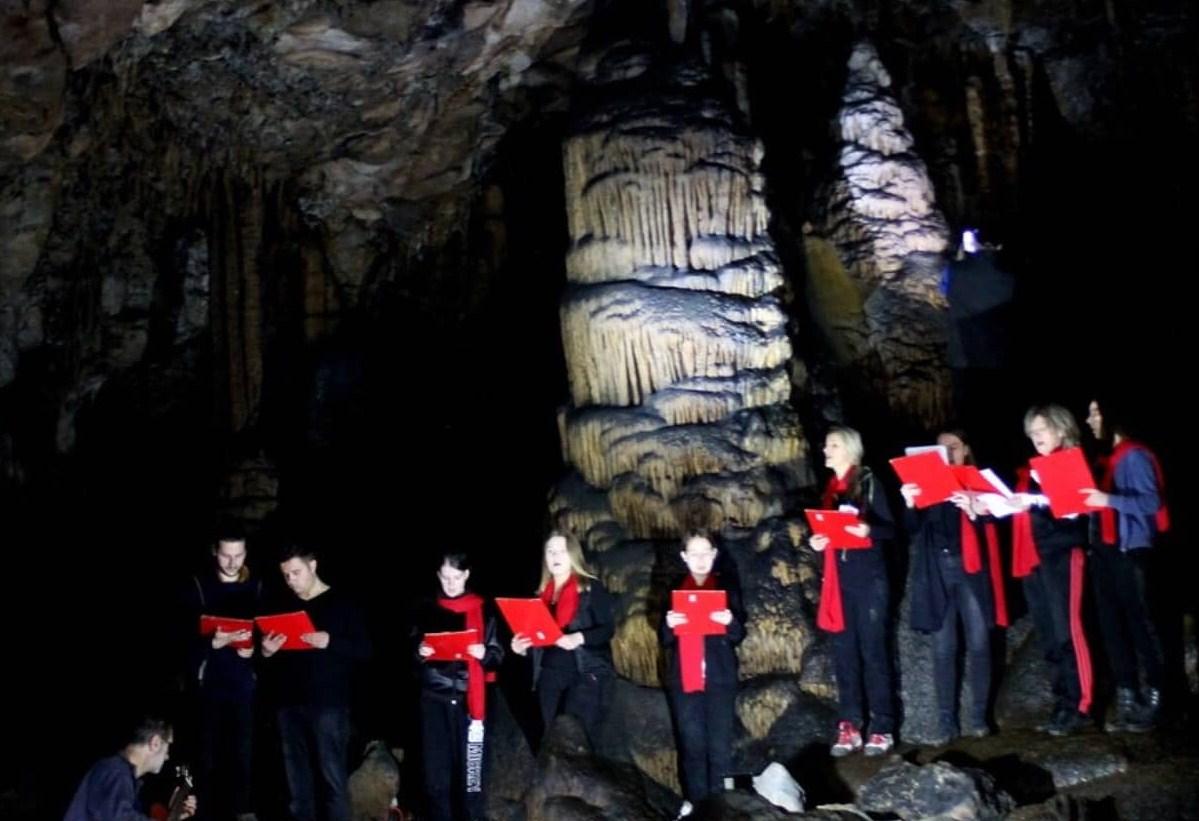 Nesvakidašnji muzički događaj: Održan koncert u Vilinskoj pećini, 30 metara ispod zemlje