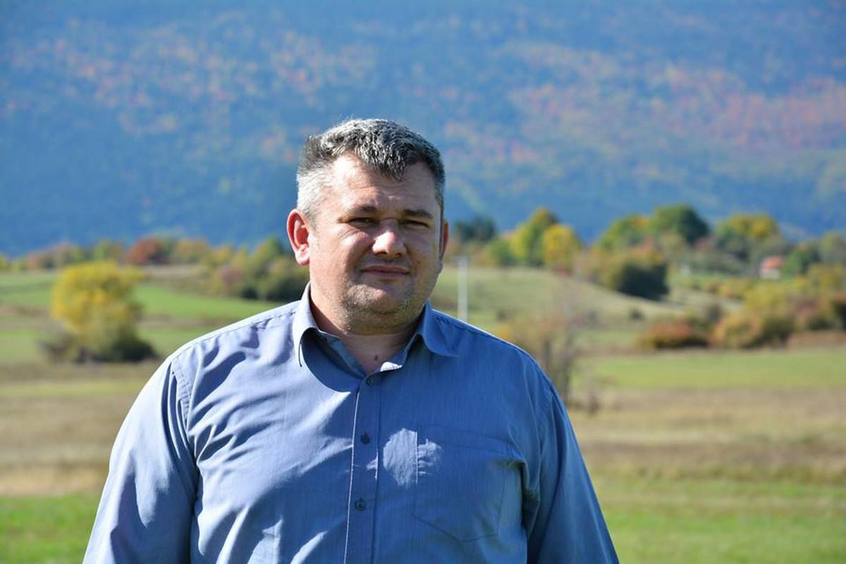 Načelnik Bosanskog Petrovca: Strašno je živjeti bez struje i vode, voziti se makadamom