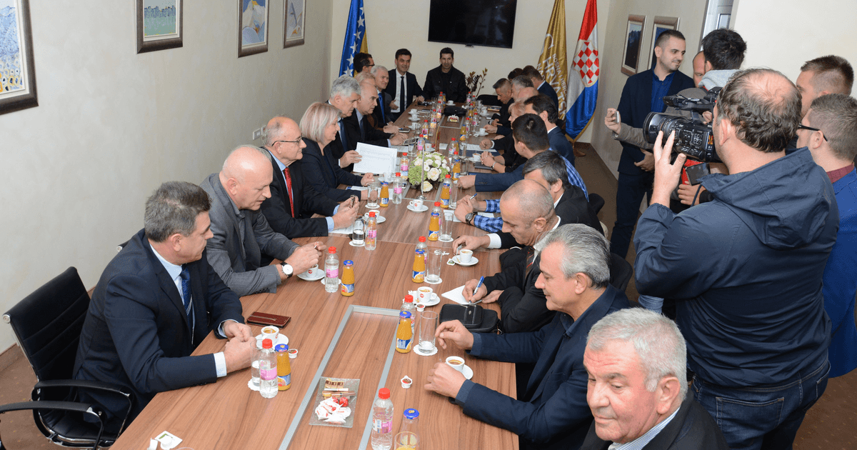 HNS pozvao Vijeće ministara BiH da usvoji odluku o privremenom finansiranju institucija