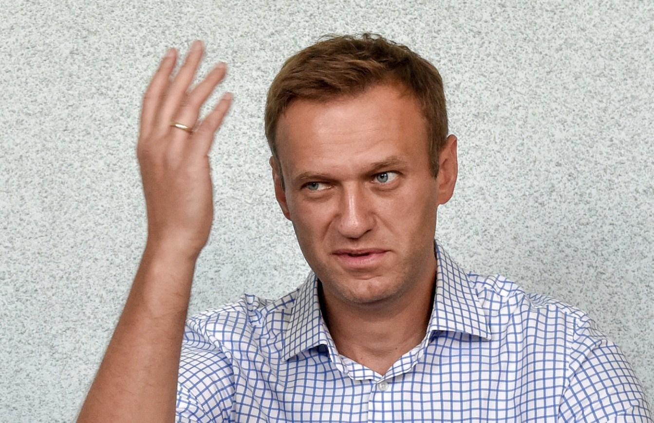 Ruski opozicionar Aleksej Navaljni hospitaliziran, sumnja da je otrovan