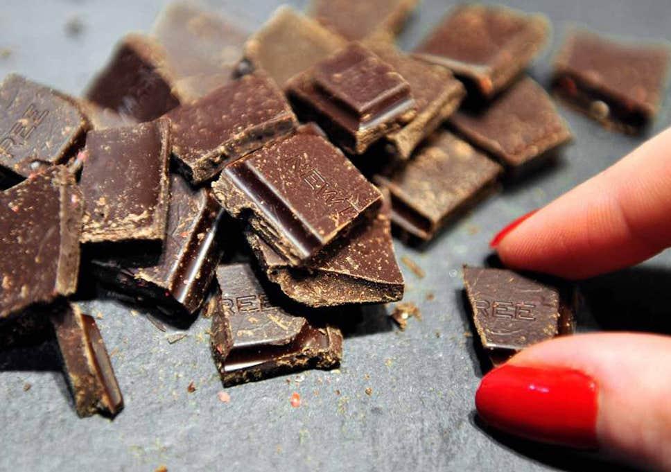Sladokusci navalite: Tamnom čokoladom protiv depresije i prerane smrti