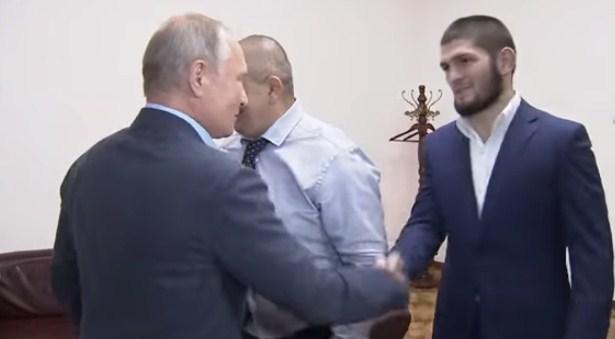 Pogledajte video: Putin došao u Dagestan i lično čestitao Hebibu na pobjedi
