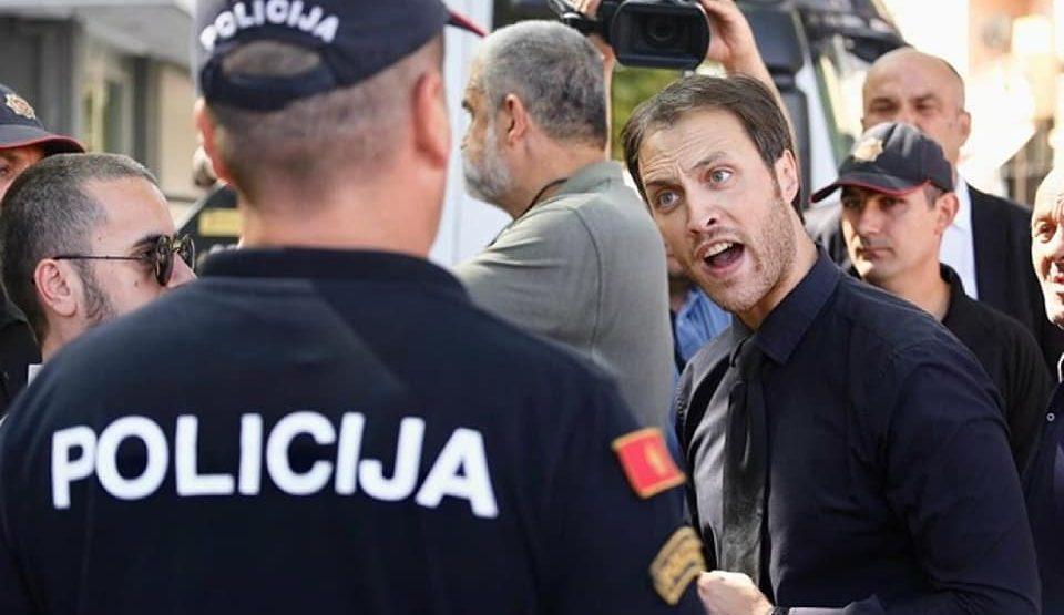 Crnogorski političar uhapšen na krovu automobila