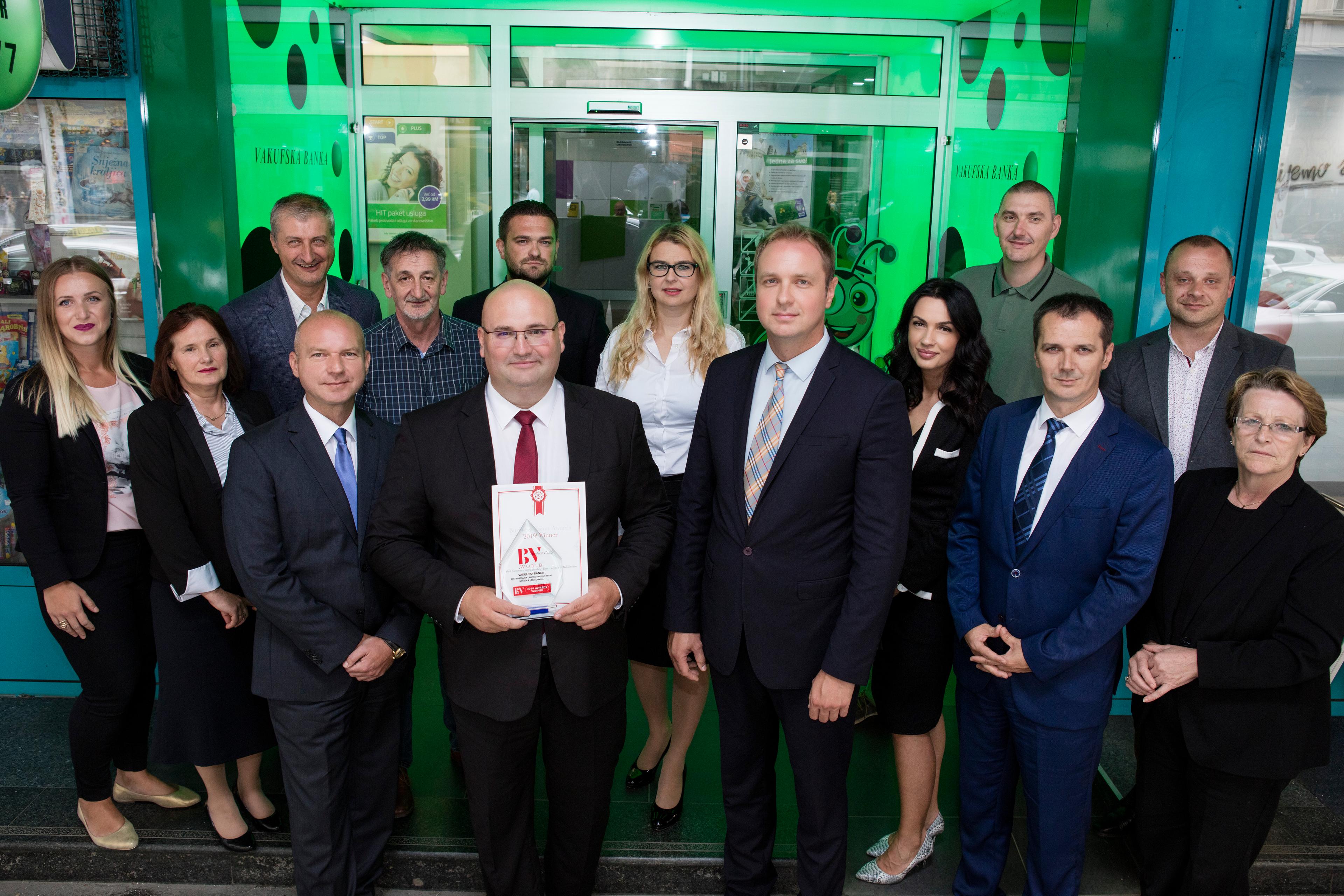 Magazin Business Vision: Vakufska banka je dobitnica nagrade „Best Customer Centric Banking Team“ u BiH