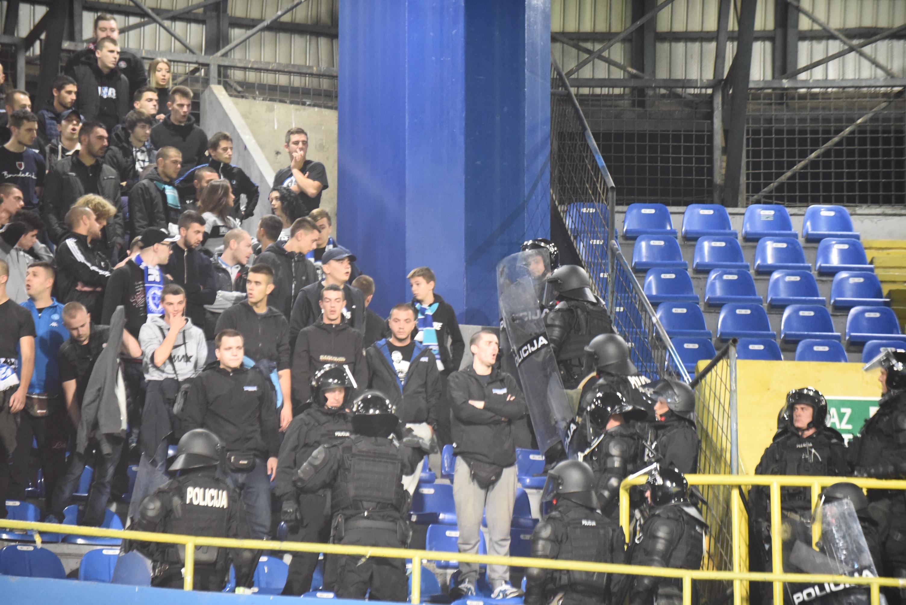 Policija na Grbavici uhapsila nekoliko navijača Željezničara: Navodno učestvovali u sačekuši navijačima Zrinjskog