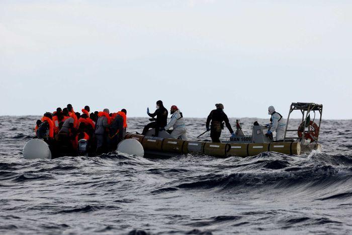 Brod s migrantima potonuo, 13 žena stradalo