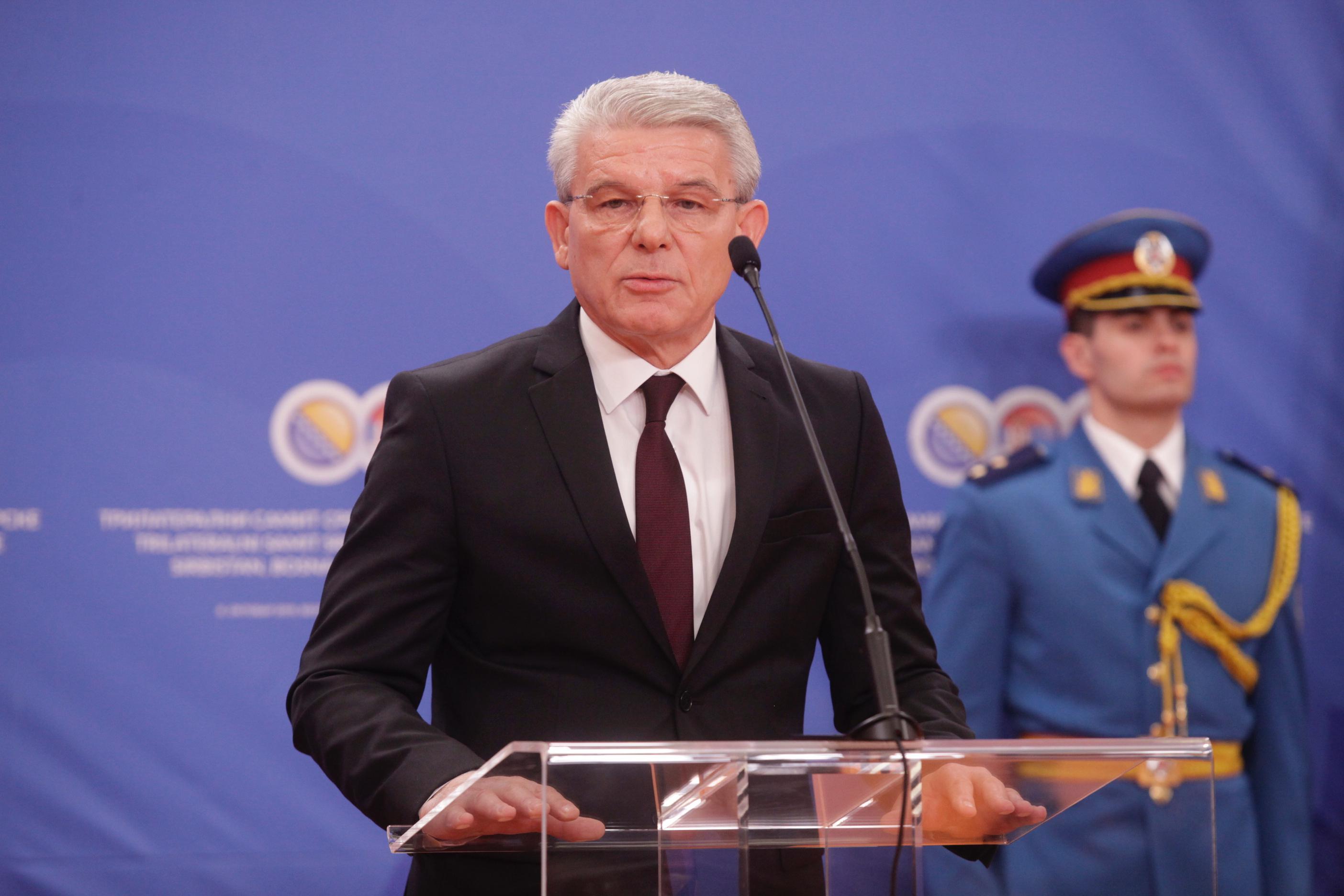 Džaferović: Imamo otvorena pitanja sa Srbijom i vrijeme je da ih rješavamo