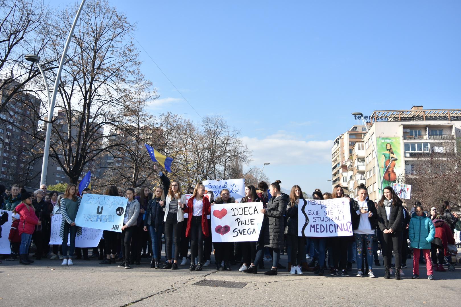 Protesti u Zenici - Avaz