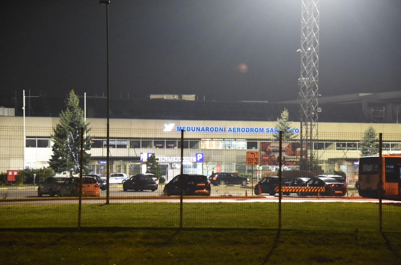 Sarajevski aerodrom: Bh. ISIL-ovci deportirani iz Sirije - Avaz