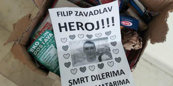 Splitom se šire leci kojima se slavi trostruki ubica Filip Zavadlav
