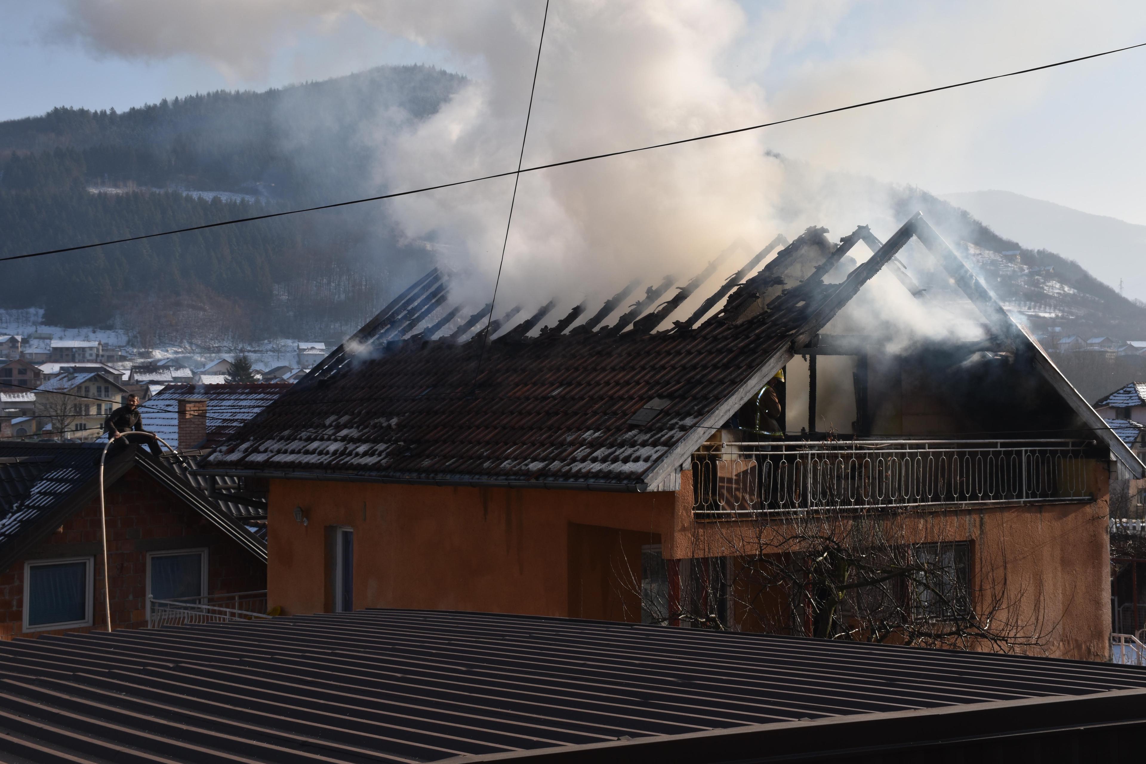 Požar na kući porodice Vilić u Goraždu