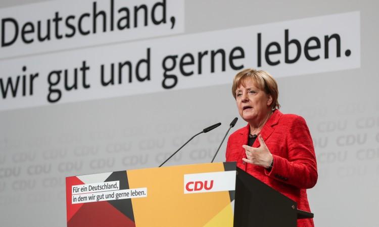 Kancelarka Angela Merkel ostaje najpopularniji njemački političar