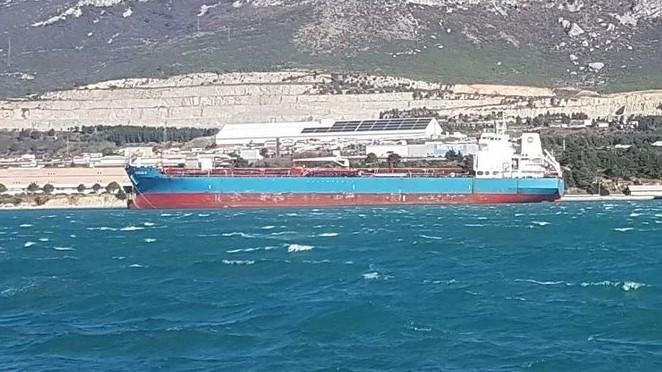 Užasna bura u Dalmaciji: Vjetar odnio tanker