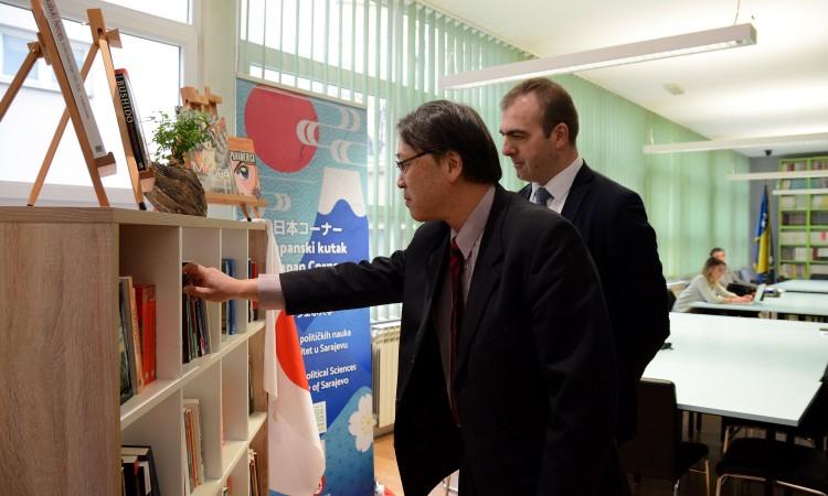 Sakamoto i Turčilo: Projekt "100 knjiga o savremenom Japanu" - Avaz