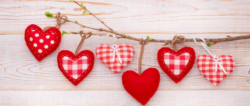 Građani Sarajeva o Valentinovu: Poklanjajte ljubav svaki dan